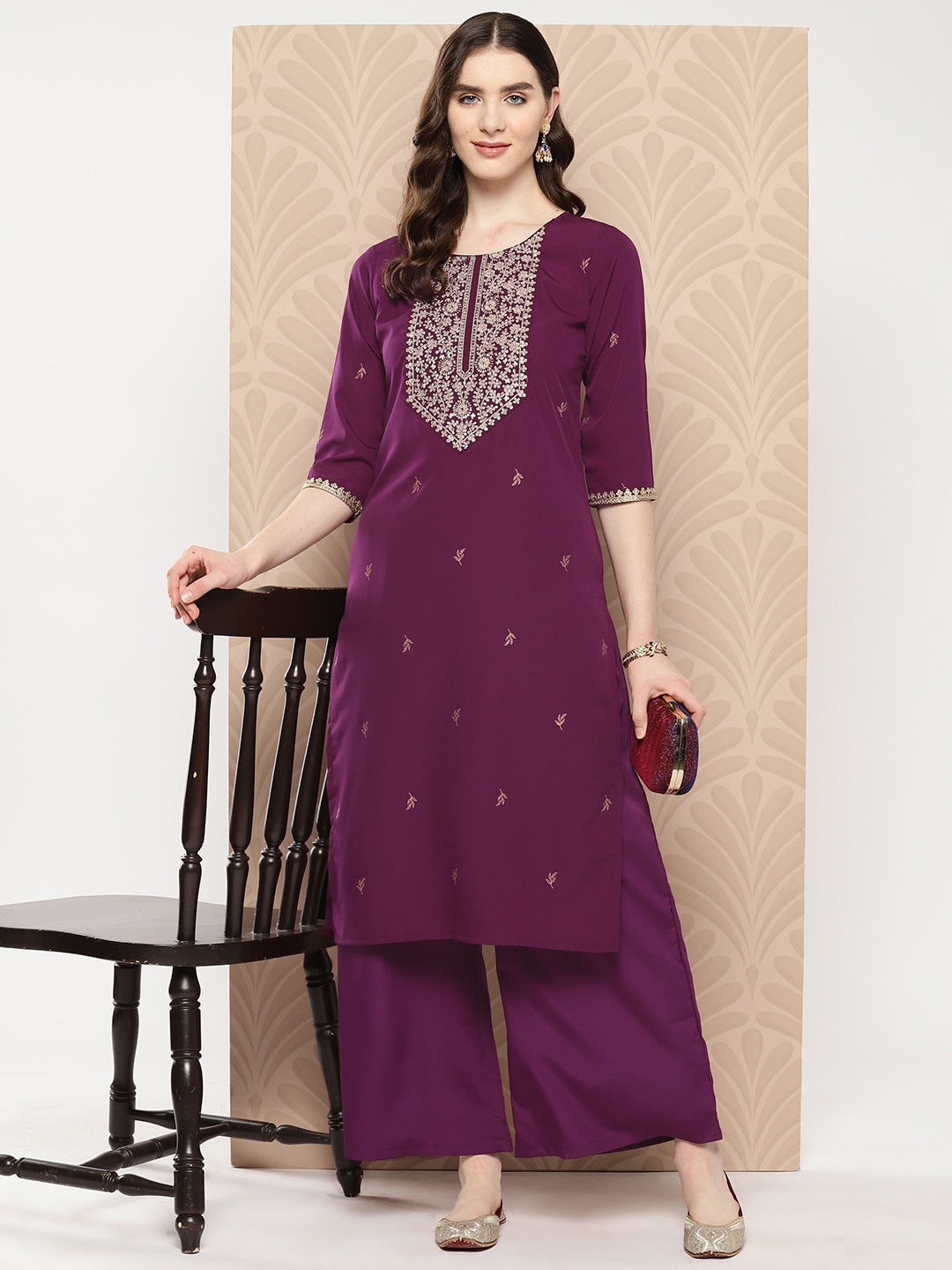 

Ahalyaa Women Floral Yoke Design Regular Kurta with Palazzos, Burgundy