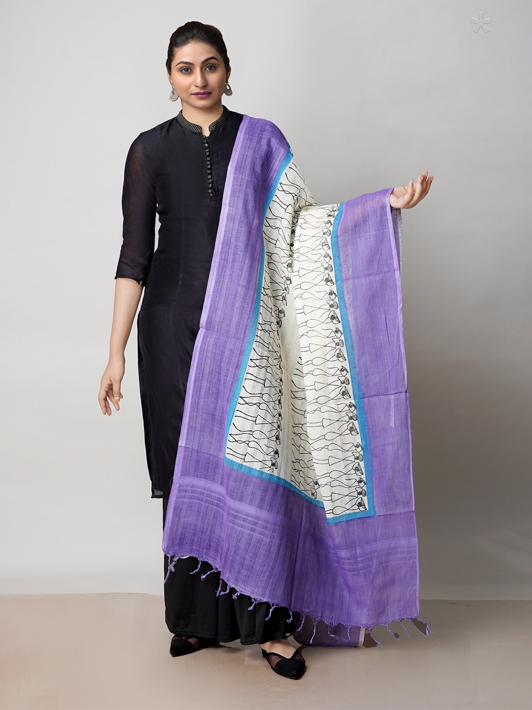 

Unnati Silks Ethnic Motifs Block Printed Pure Cotton Dupatta, Cream