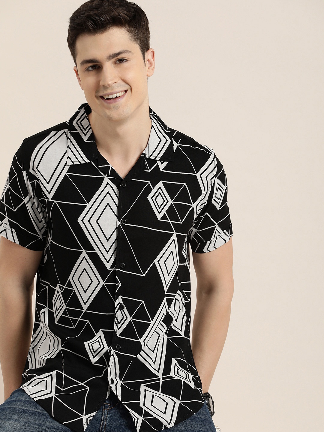 

HERE&NOW Men Slim Fit Opaque Printed Casual Shirt, Black