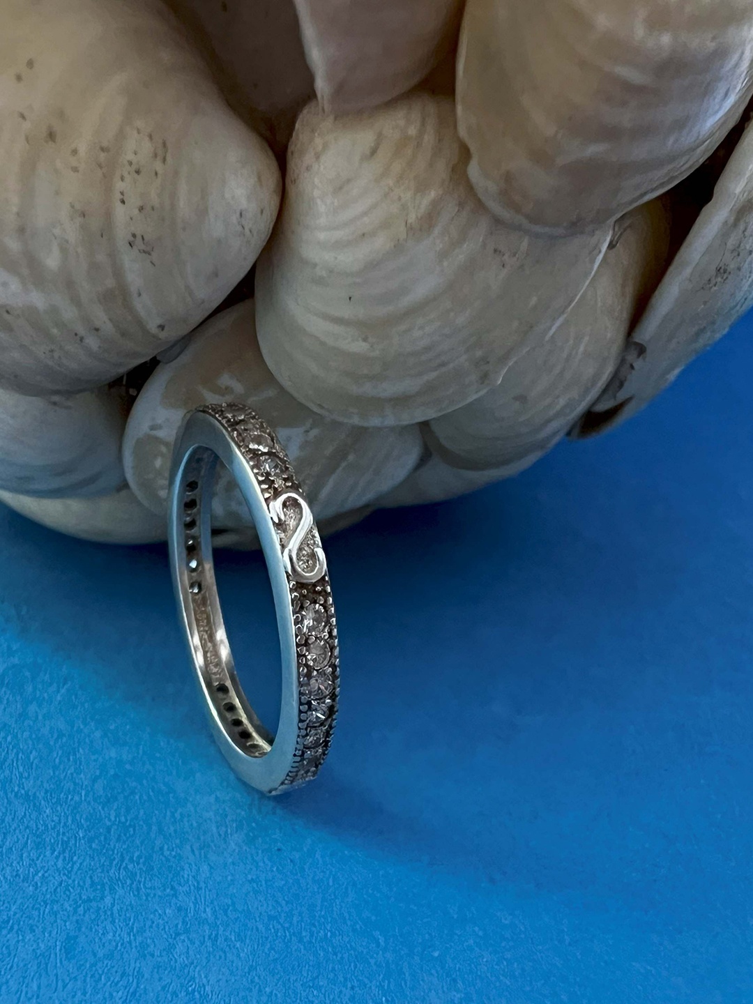 

Arte Jewels Silver-Plated Stone Studded Finger Ring