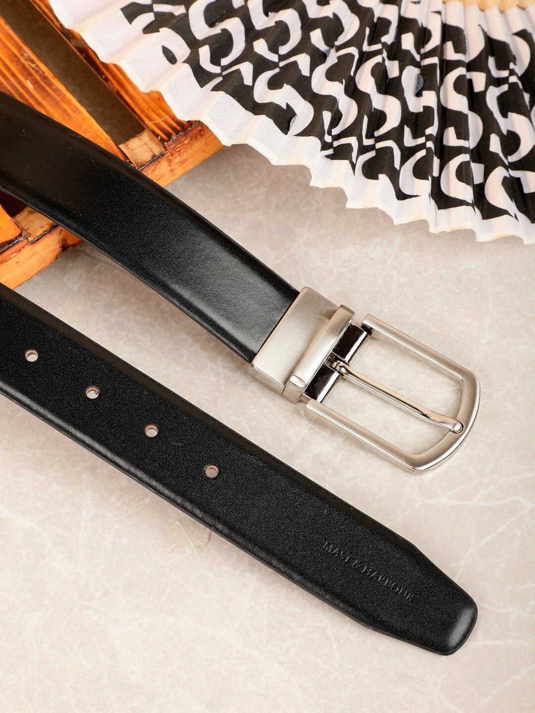 

Mast & Harbour Men Black Leather Reversible Formal Belt