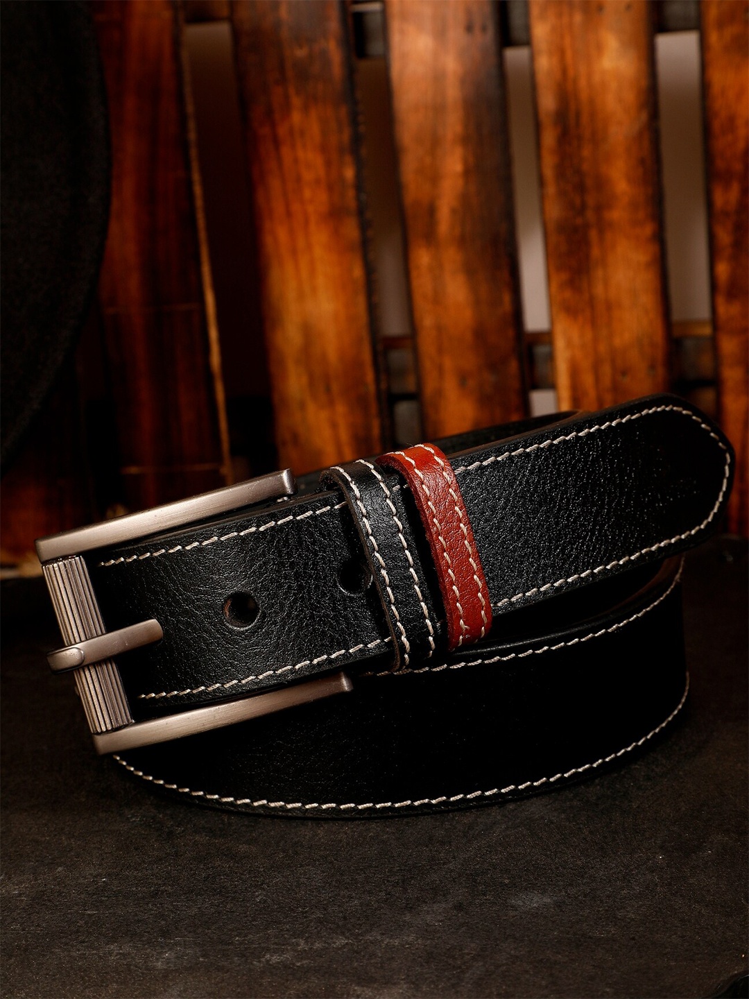 

Roadster Men Black Leather Belts