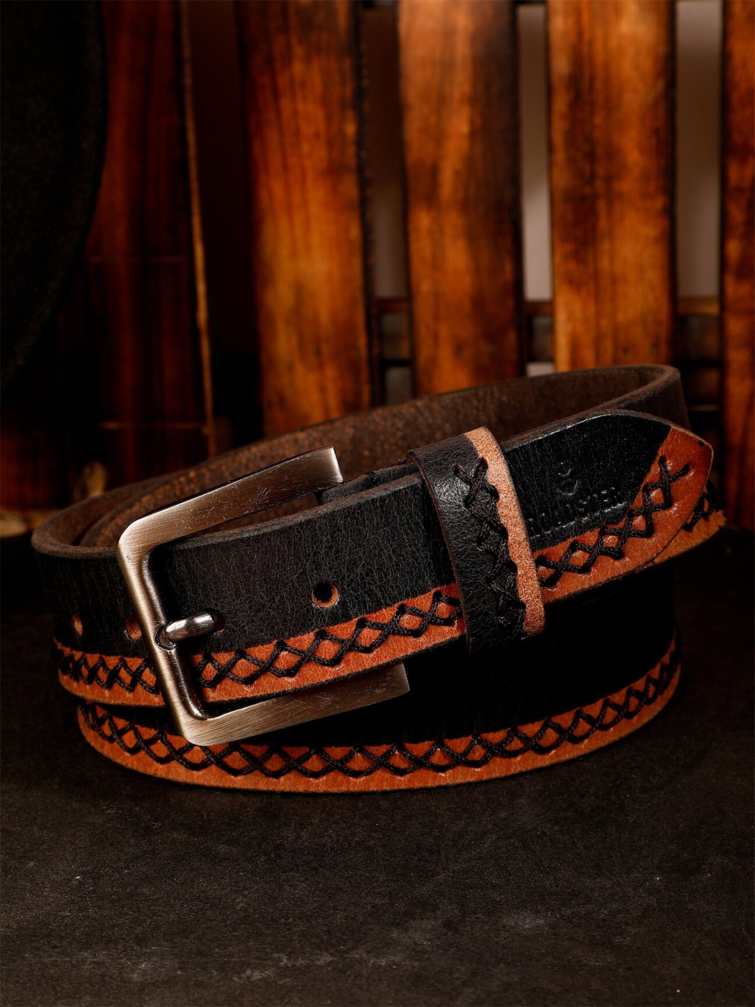 The Roaster Lifestyle Co. Men Textured Leather Belt, Black