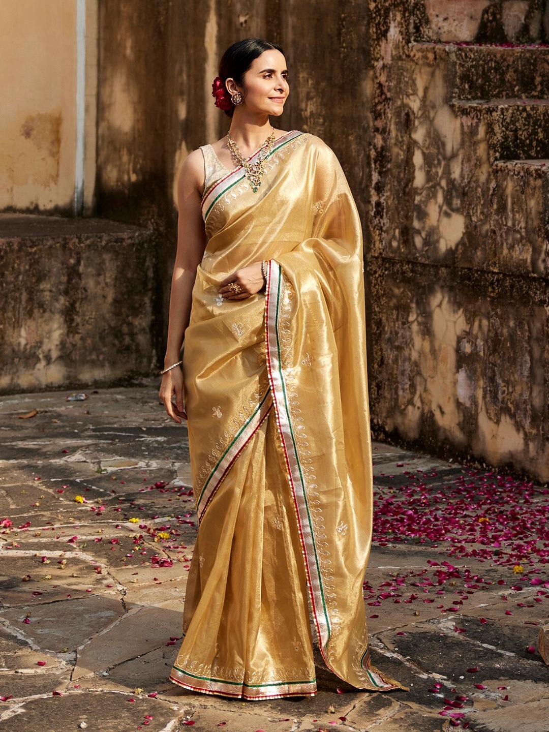 

Geroo Jaipur Ethnic Motifs Embroidered Pure Silk Banarasi Saree, Gold