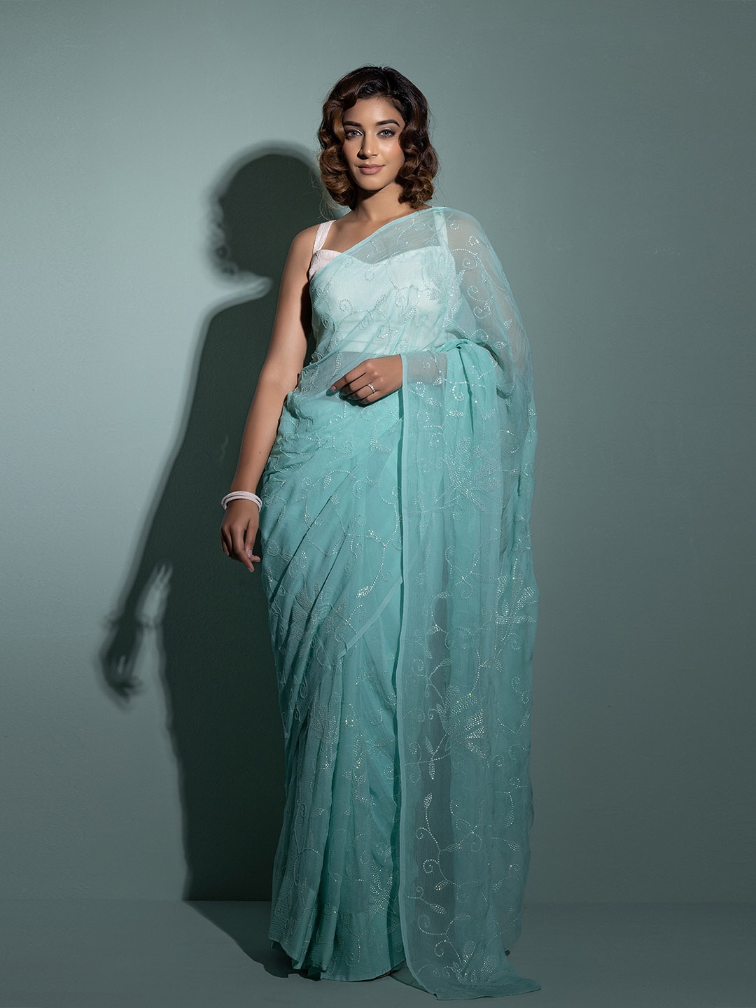 

Geroo Jaipur Floral Embroidered Sequinned Pure Chiffon Saree, Blue
