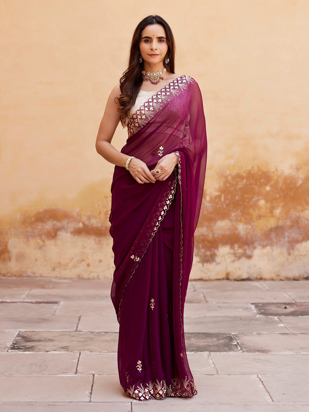 

Geroo Jaipur Floral Embroidered Pure Chiffon Saree, Burgundy