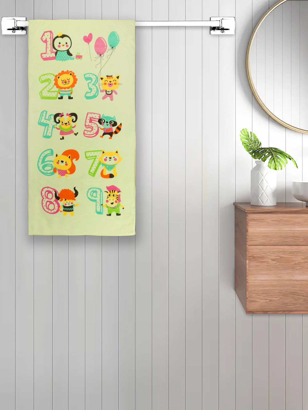 

FABINALIV Kids Yellow & Green Printed 420 GSM Cotton Bath Towel