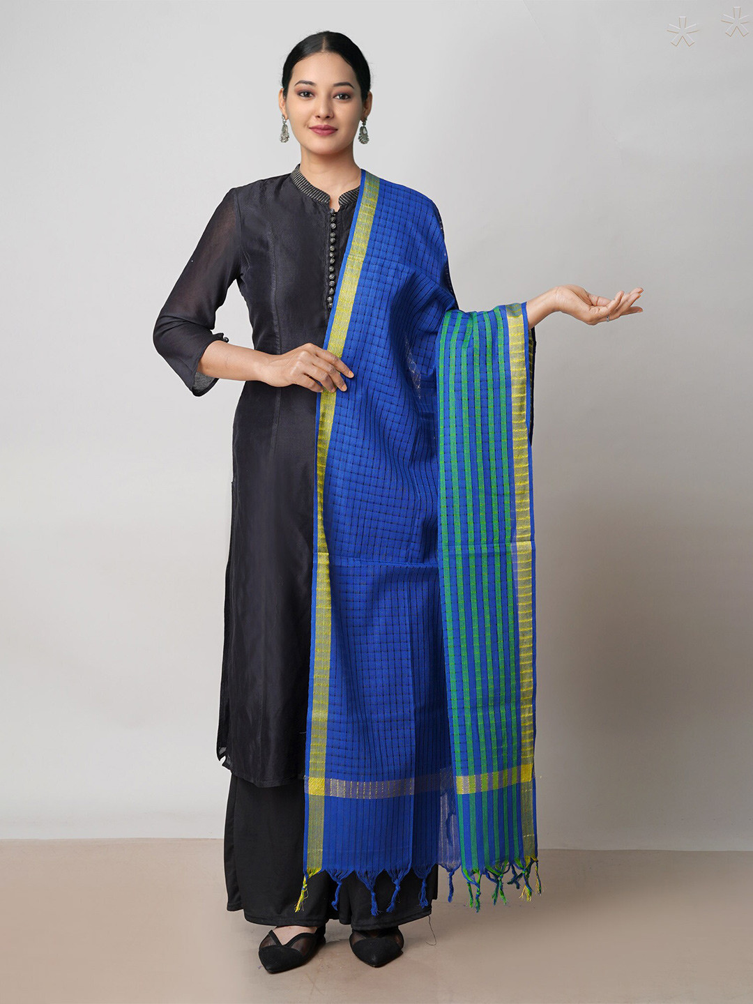 

Unnati Silks Mangalgiri Checked Pure Cotton Dupatta, Blue