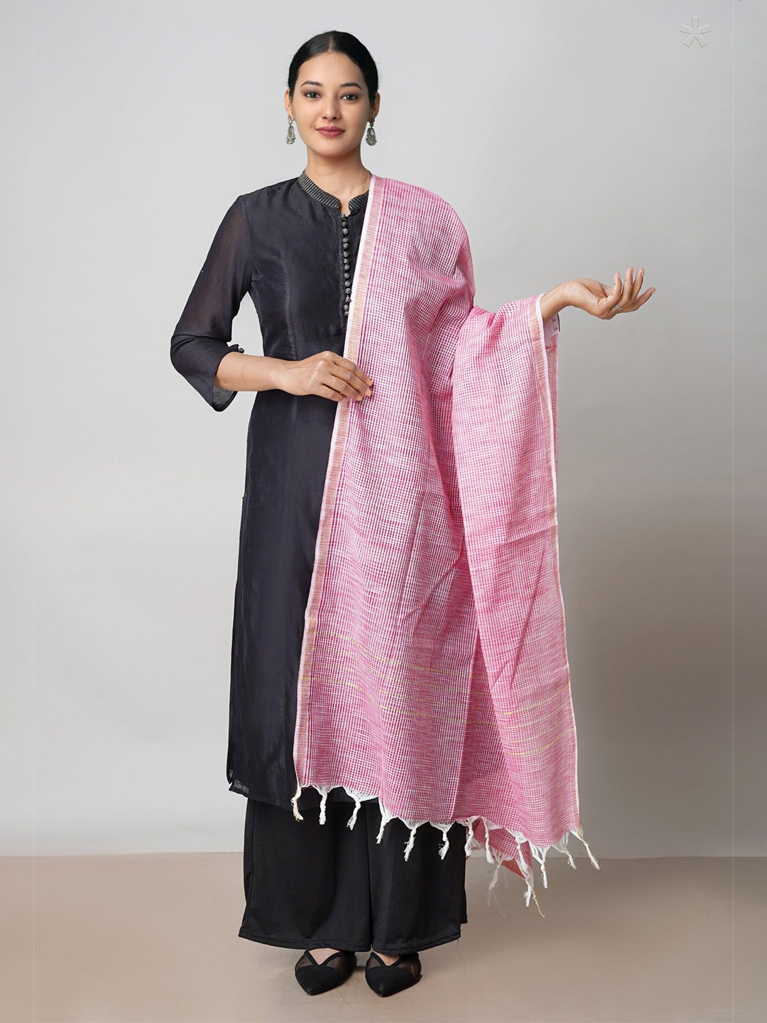 

Unnati Silks Woven Design Pure Cotton Dupatta, Pink