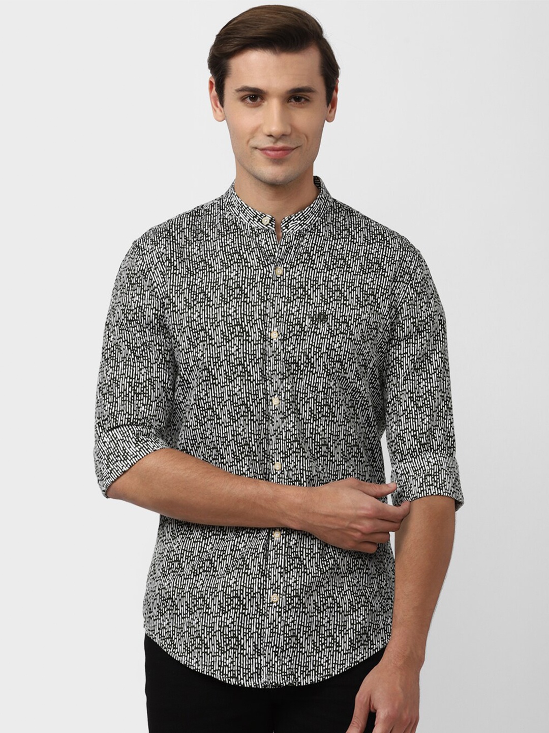 

PETER ENGLAND UNIVERSITY Geometric Printed Slim Fit Pure Cotton Casual Shirt, Black
