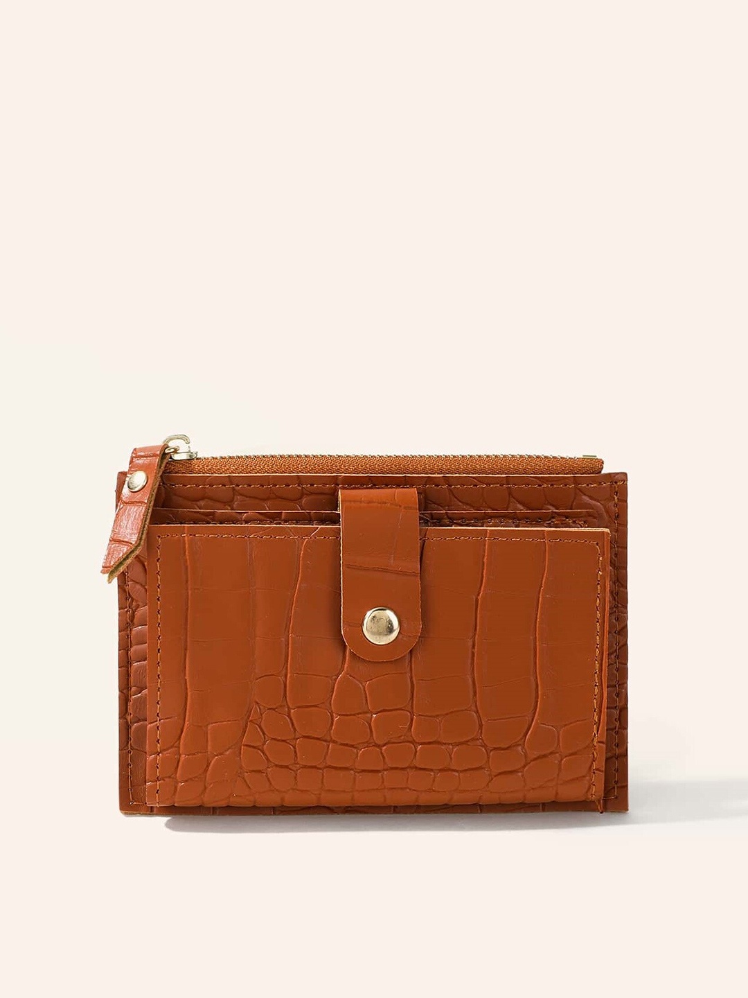 

Mast & Harbour Brown Women Textured Zip Detail Card Holder