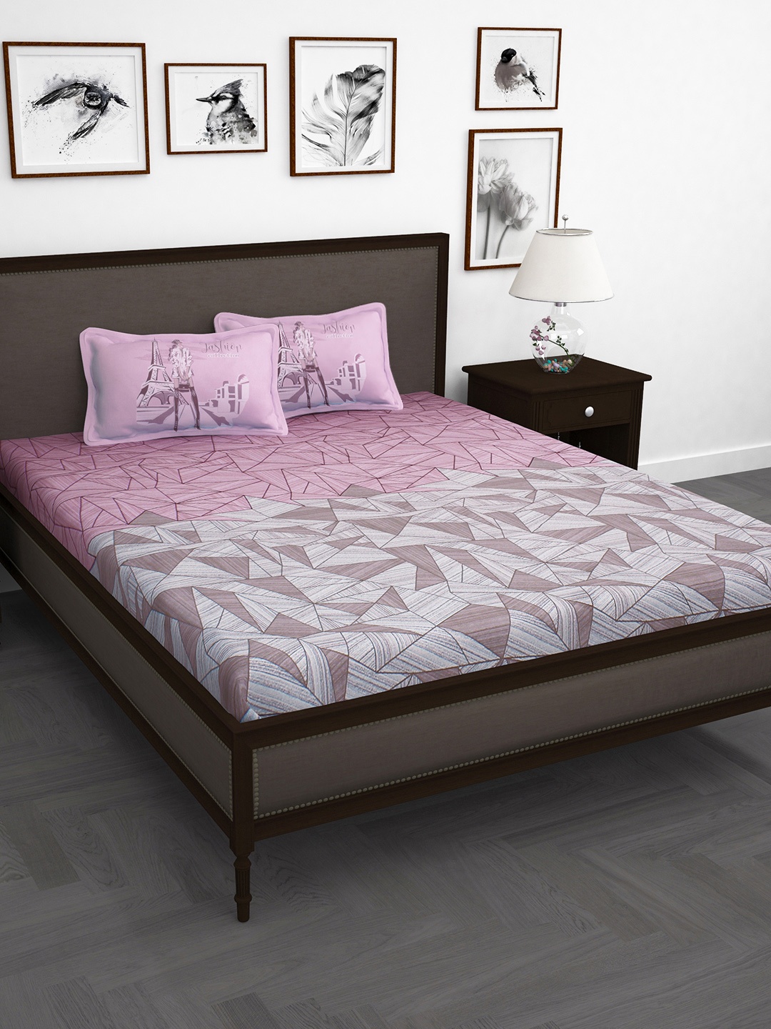 

Story@home Mauve & White Geometric Cotton 240TC King Bedsheet with 2 Pillow Covers