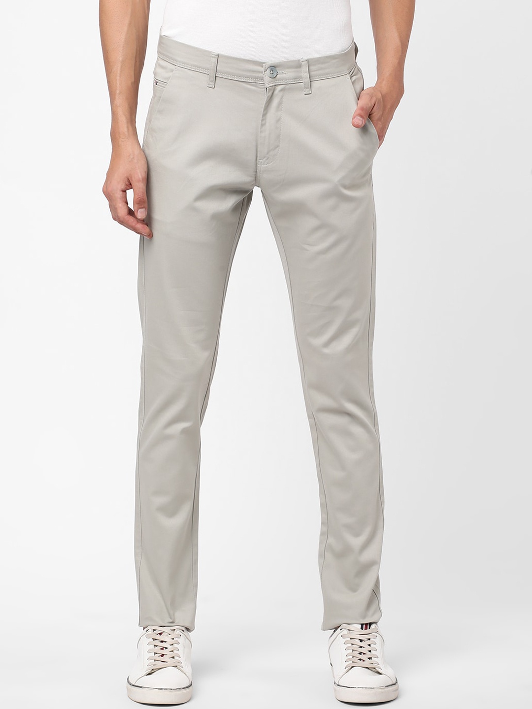

R&B Men Mid-Rise Slim Fit Cotton Trousers, Grey