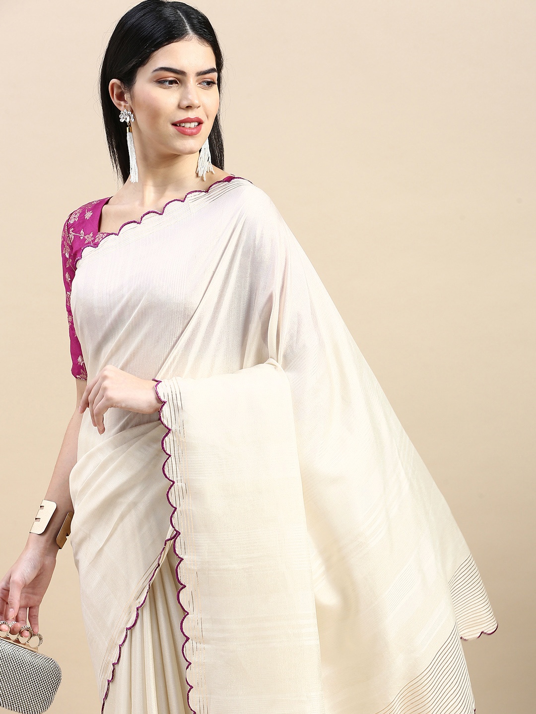 

LOOKNBOOK ART Embroidered Tussar Saree, Pink