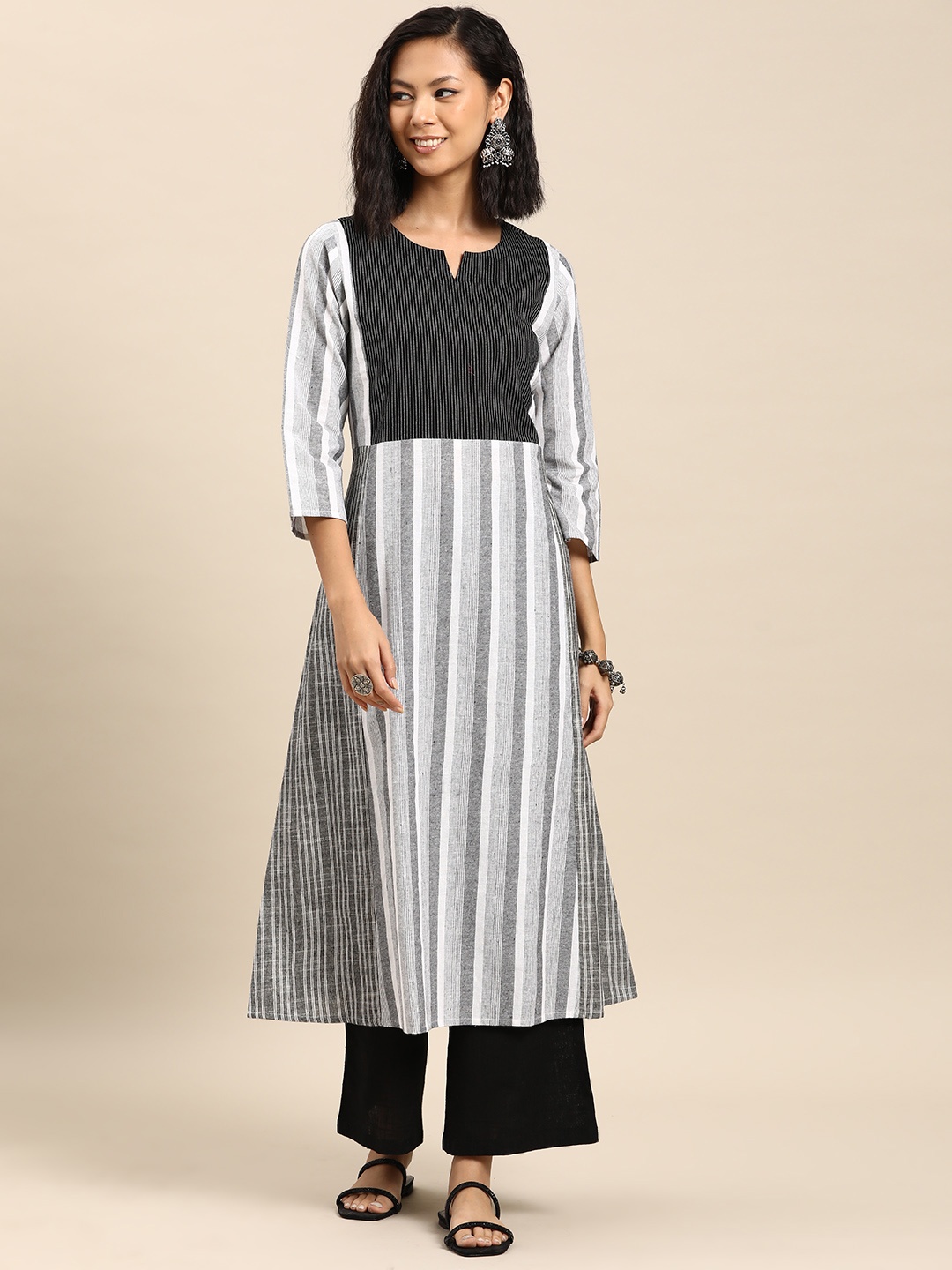 

anayna Women Striped Regular Pure Cotton Kurta with Trousers, Black