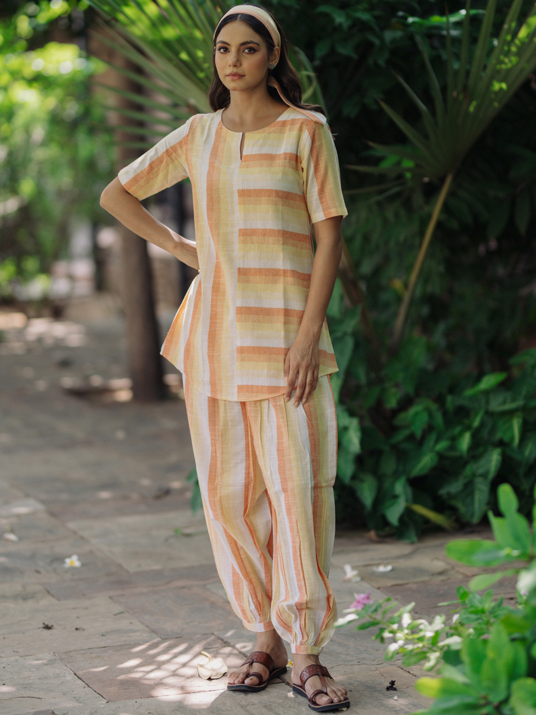 

anayna Women Striped Regular Pure Cotton Kurta with Harem Pants, Orange