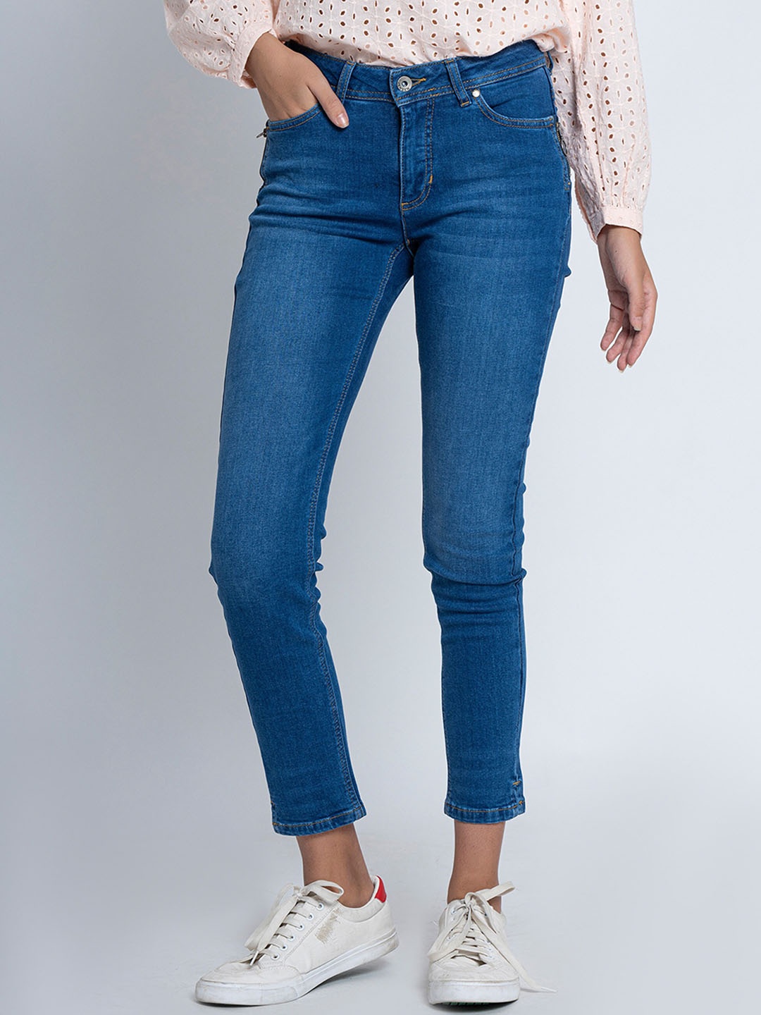 

B.Copenhagen Women Slim Fit Jeans, Blue