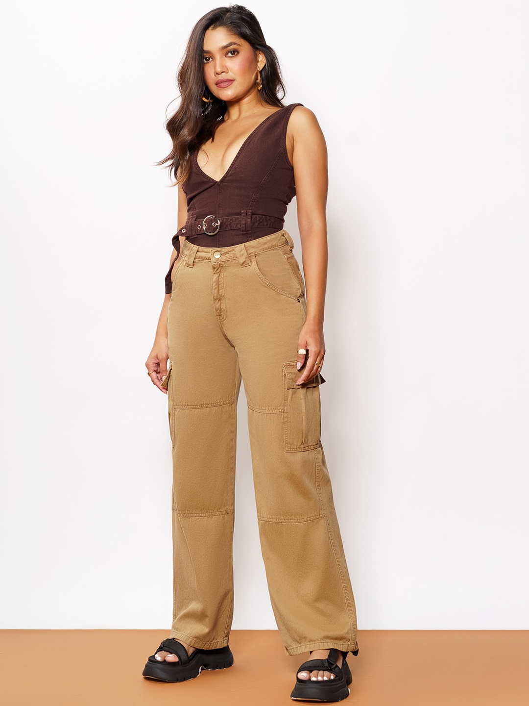 

FREAKINS Women Brown Straight Fit High-Rise Pure Cotton Cargo Jeans
