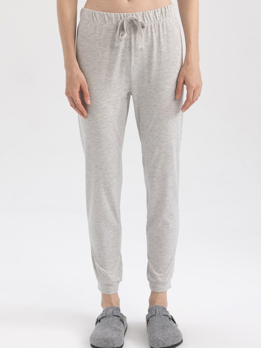 

DeFacto Women Mid-Rise Lounge Pants, Grey melange