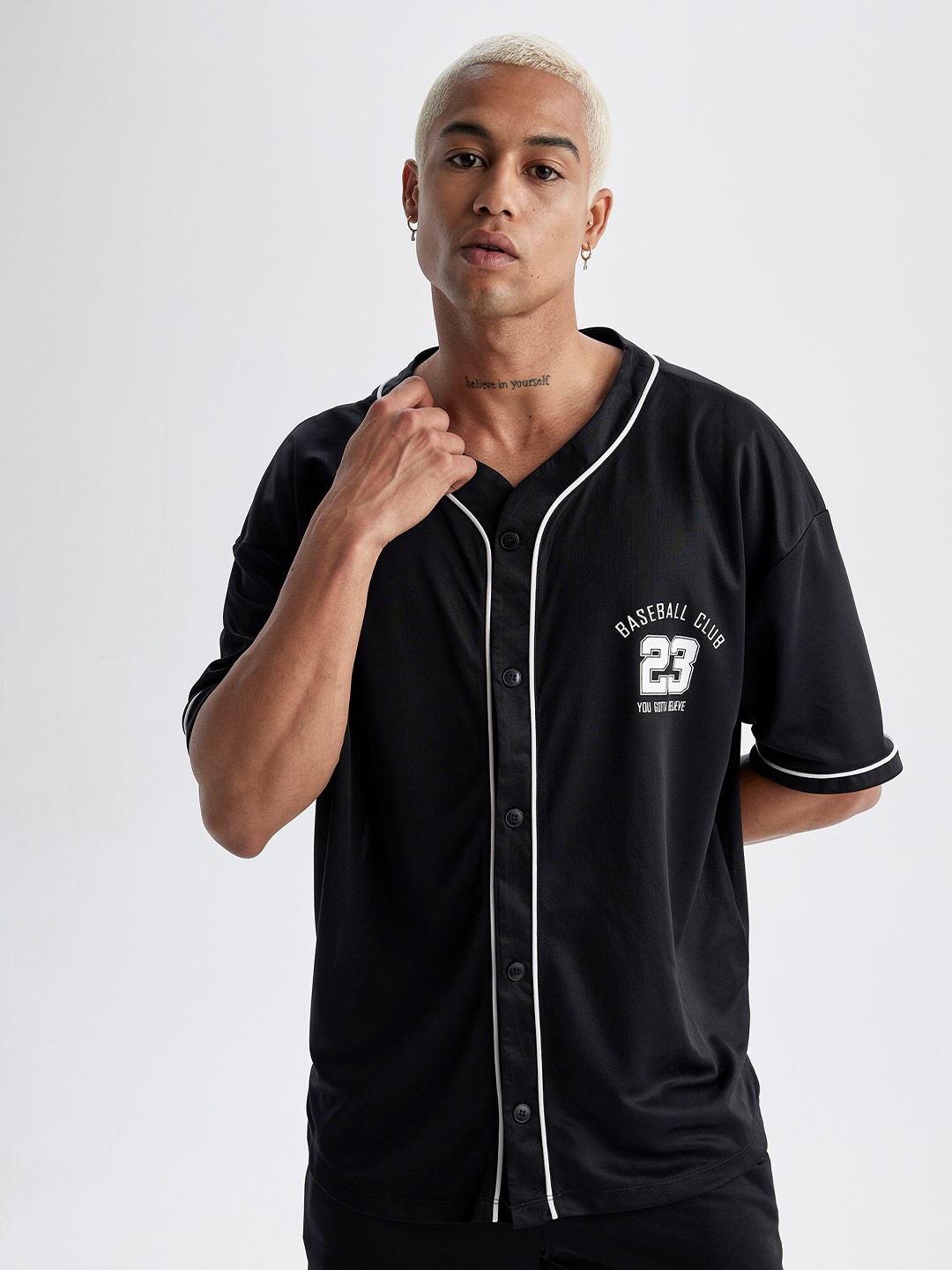 

DeFacto Collarless Regular Fit Shirt, Black