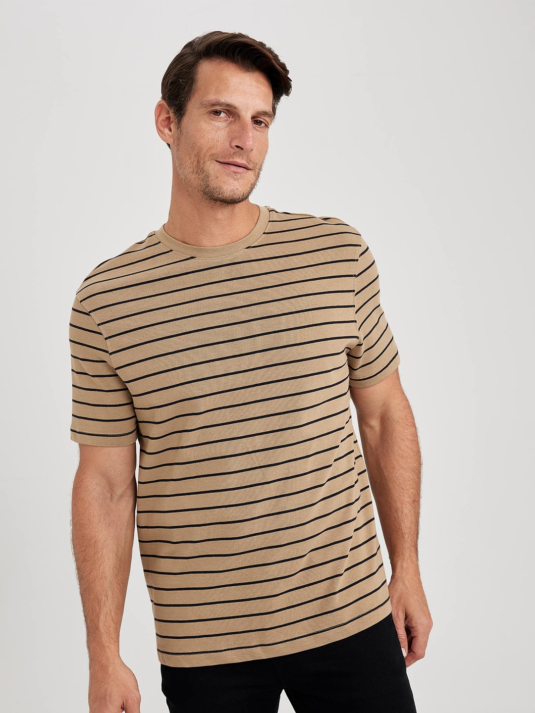 

DeFacto Striped Round Neck Pure Cotton T-shirt, Beige