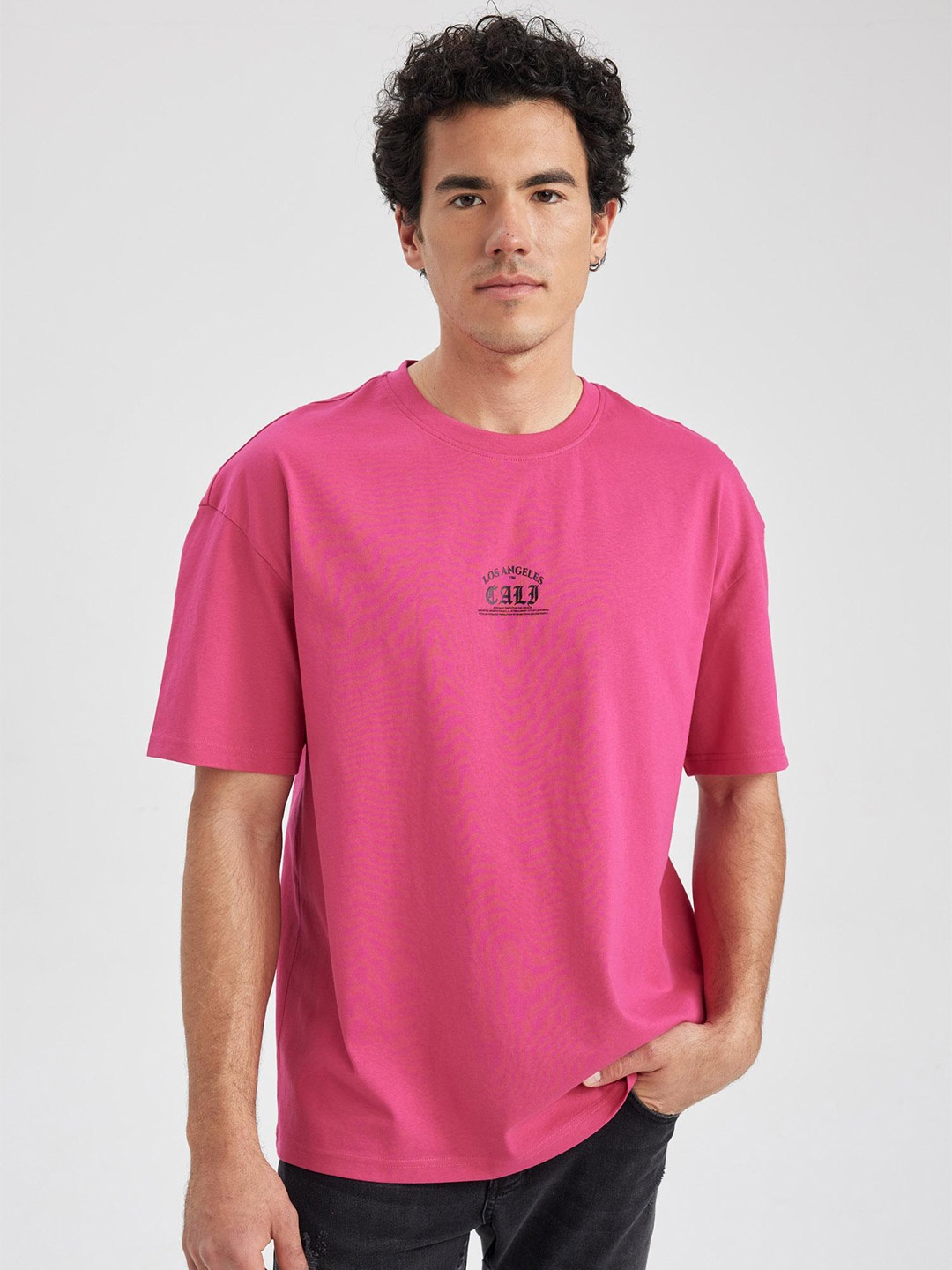 

DeFacto Round Neck Pure Cotton Casual T-Shirt, Pink
