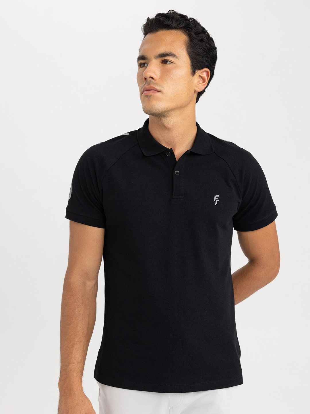 

DeFacto Men Polo Collar Regular Fit T-shirt, Black