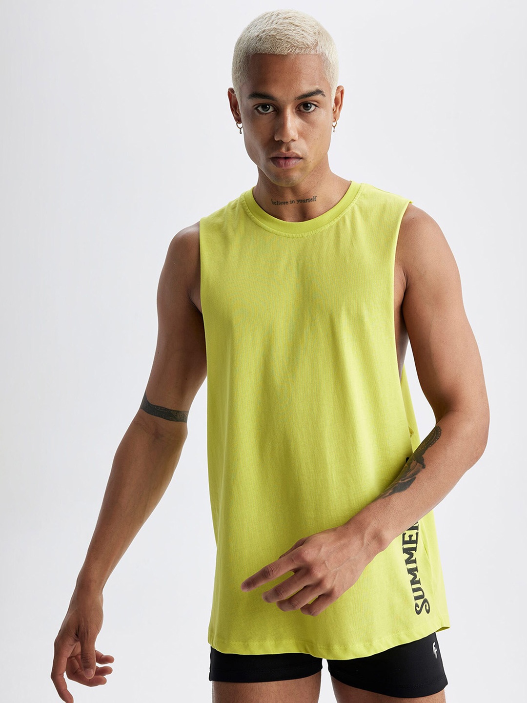 

DeFacto Typography Printed Sleeveless Pure Cotton T-shirt, Green