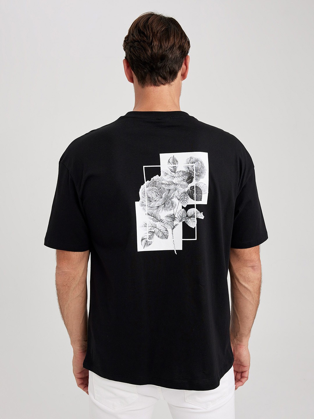 

DeFacto Floral Printed Drop Shoulder Sleeves Pure Cotton T-shirt, Black