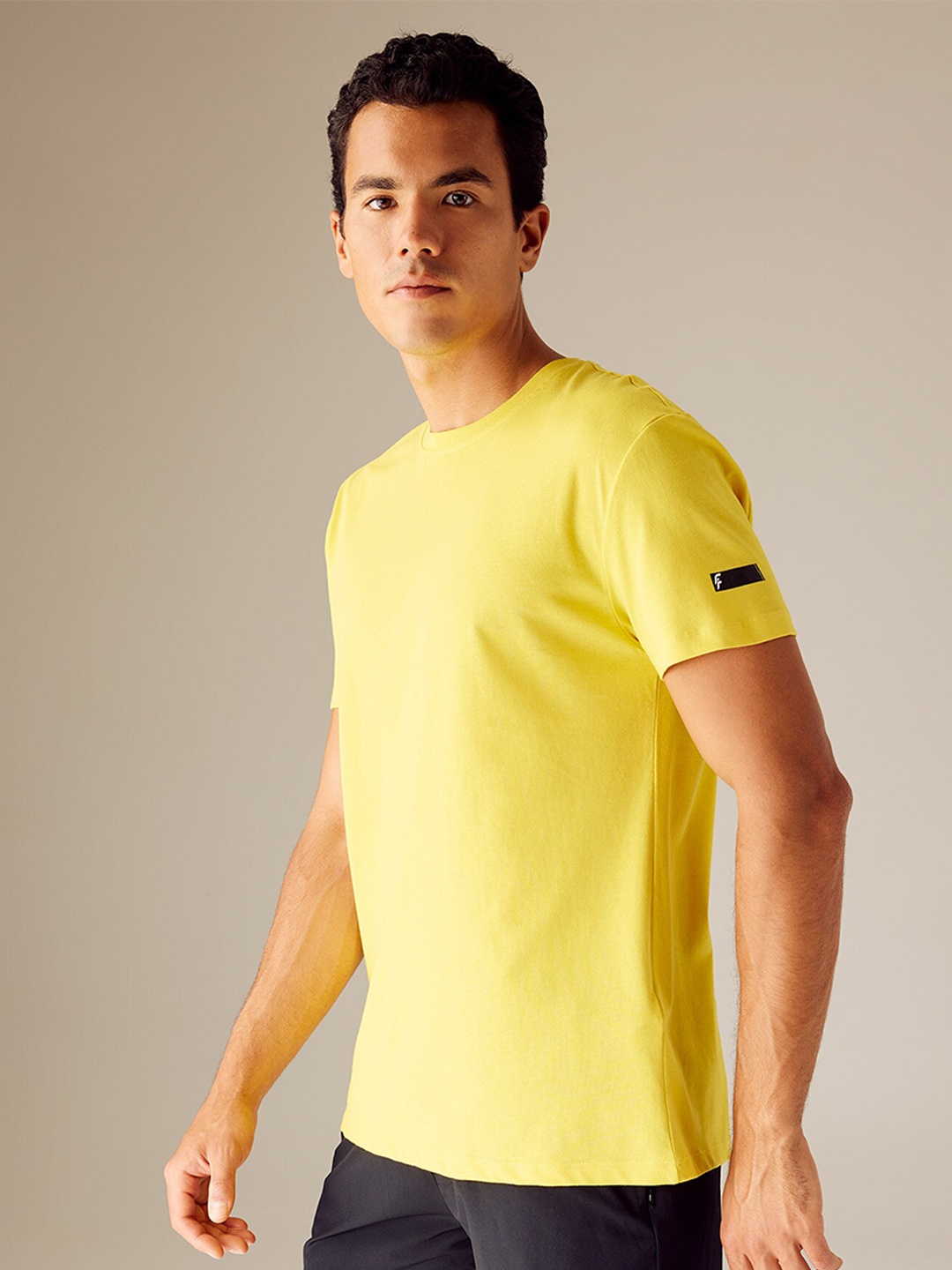 

DeFacto Cotton Round Neck T-shirt, Yellow