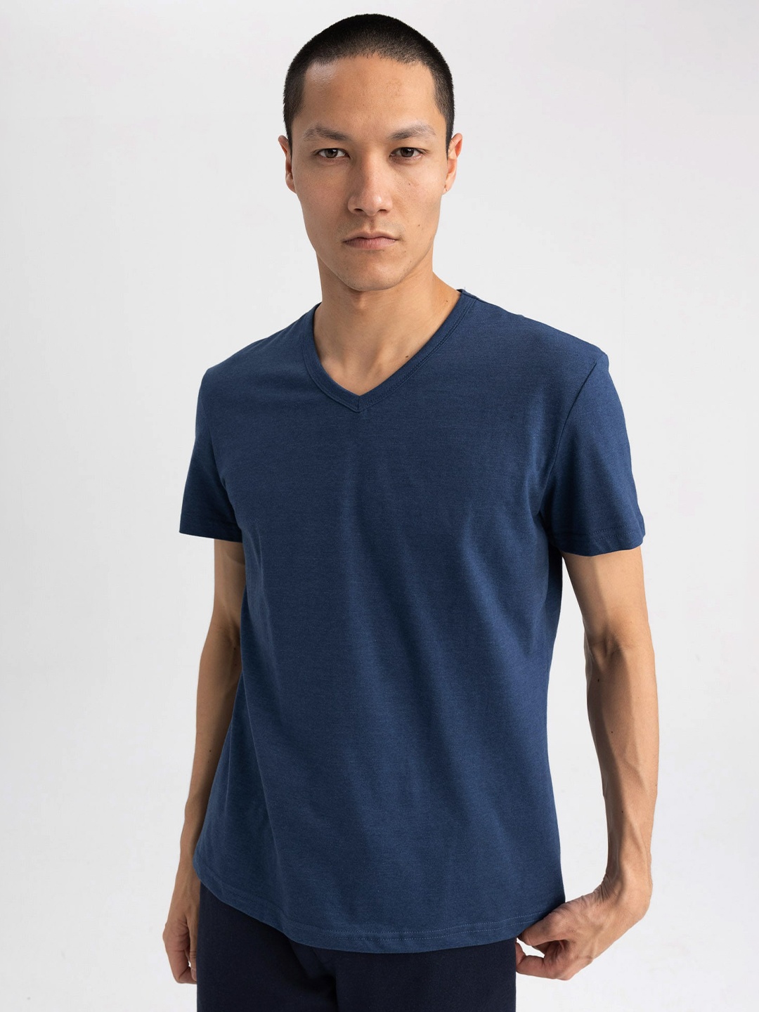 

DeFacto V-Neck Short Sleeves T-shirt, Blue