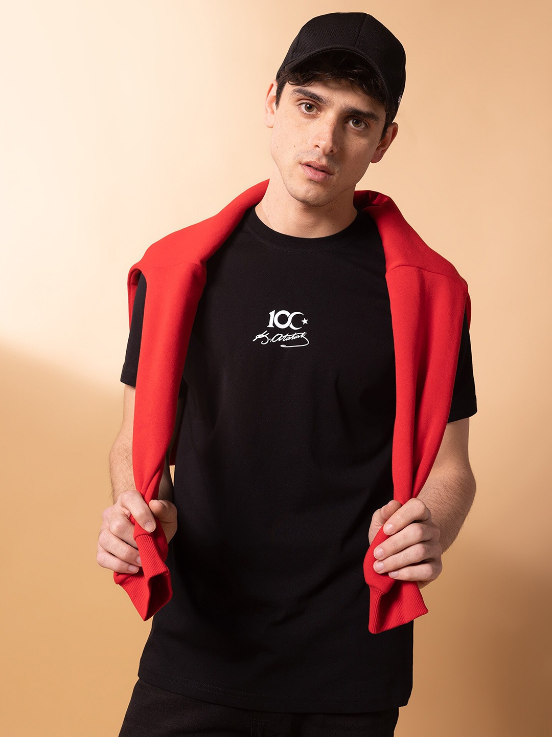 

DeFacto Round Neck Cotton T-shirt, Black