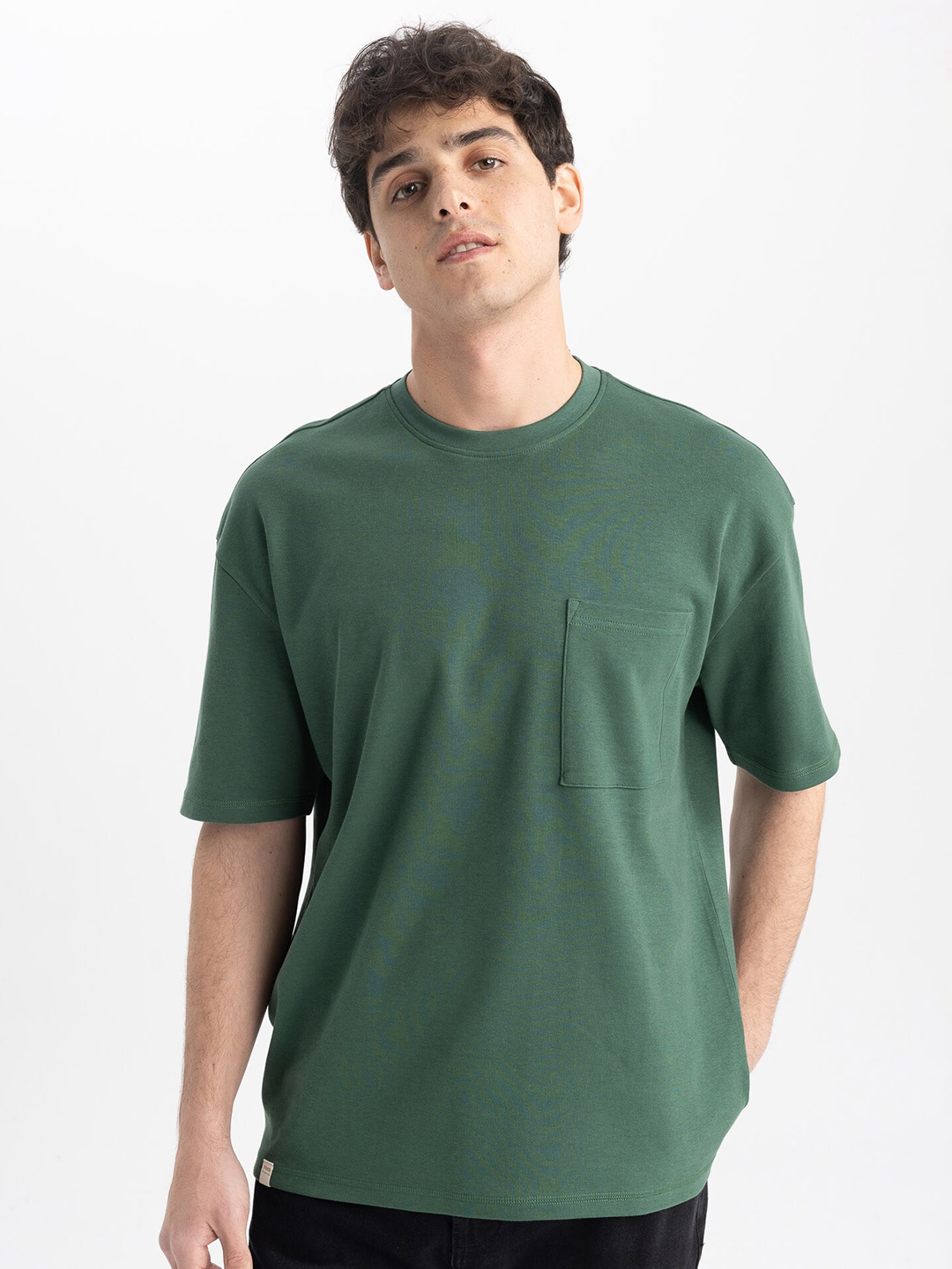 

DeFacto Drop-Shoulder Sleeves Cotton T-shirt, Green
