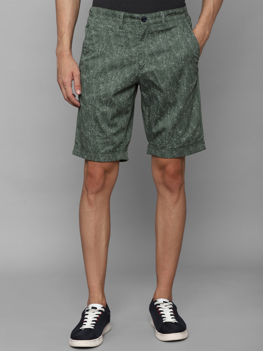 

Allen Solly Men Floral Printed Slim Fit Pure Cotton Shorts, Olive