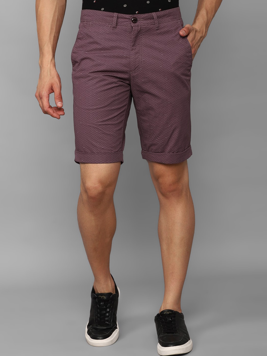 

Allen Solly Men Chevron Printed Slim Fit Pure Cotton Shorts, Purple