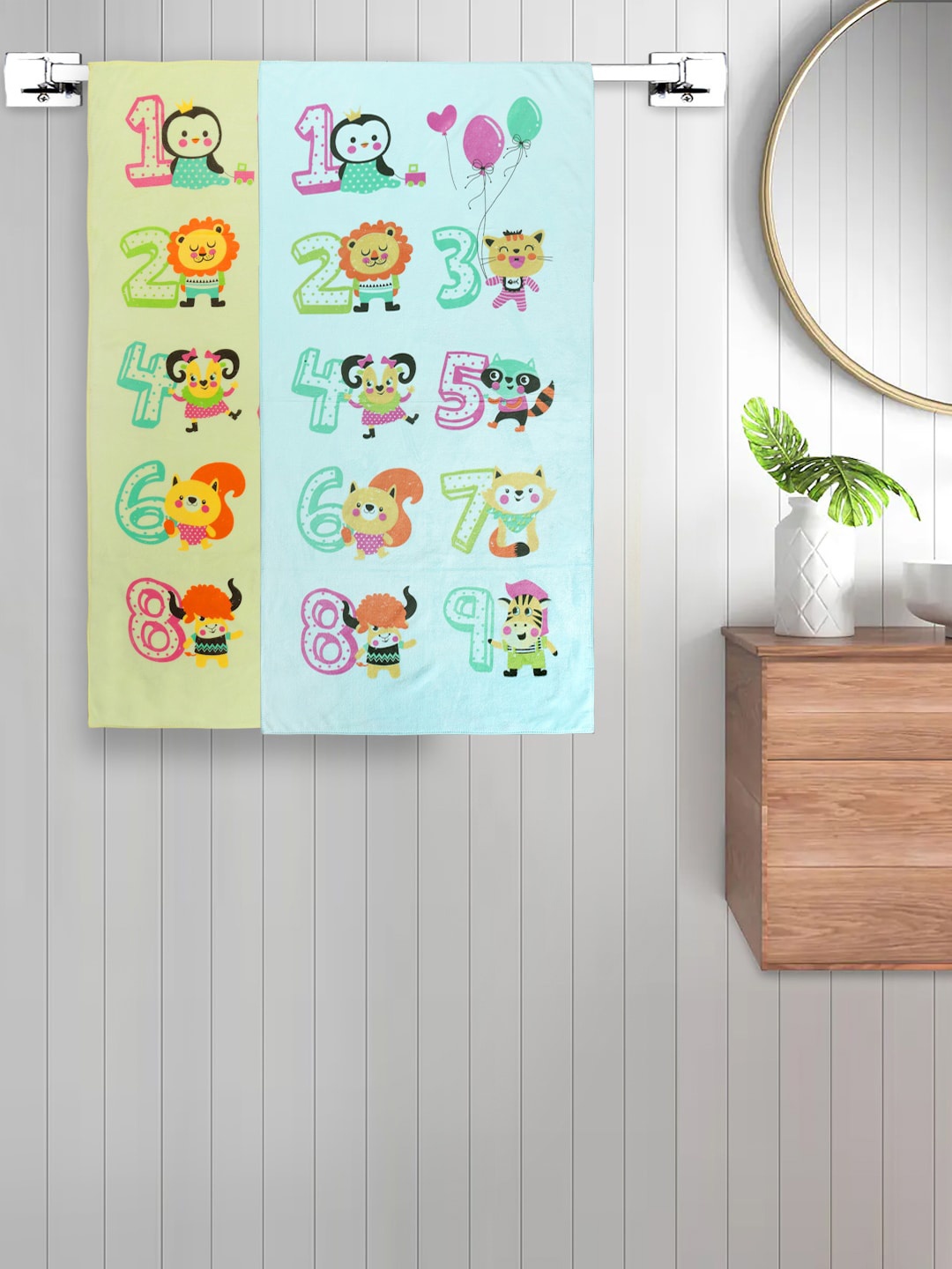 

FABINALIV Kids 2 Pcs Blue & Green Printed 420 GSM Cotton Bath Towels