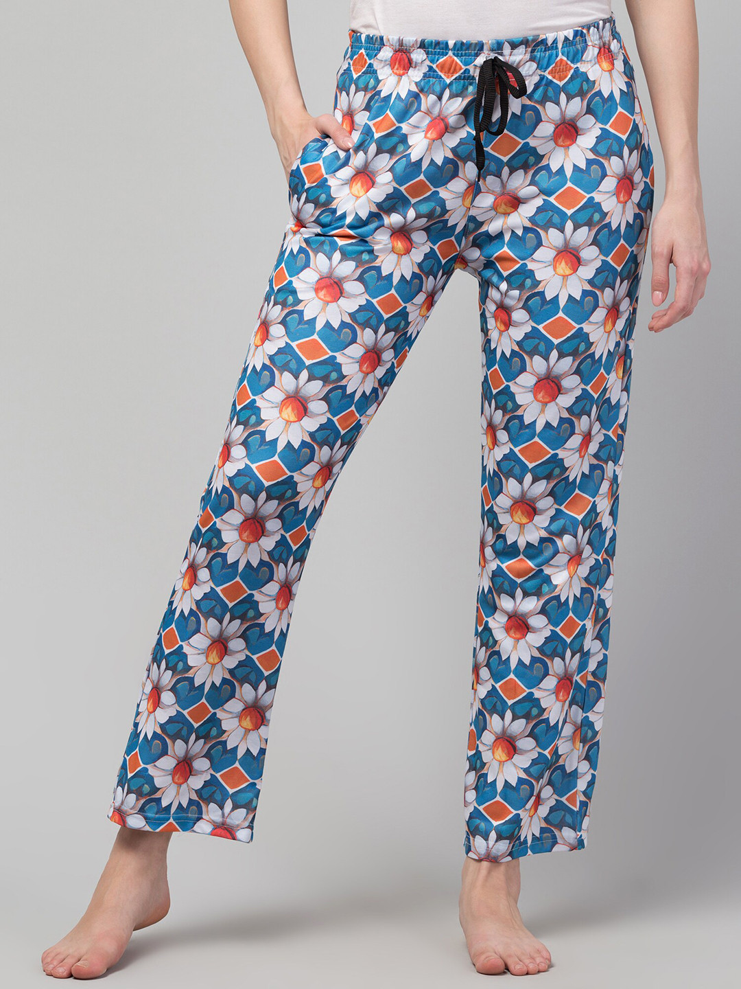 

FflirtyGo Women Printed Cotton Pyjamas, White