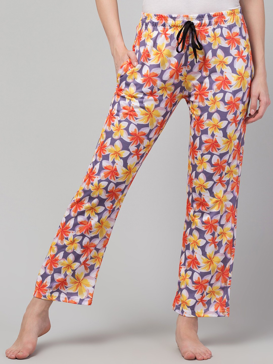 

FflirtyGo Women Floral Printed Pyjamas, Blue