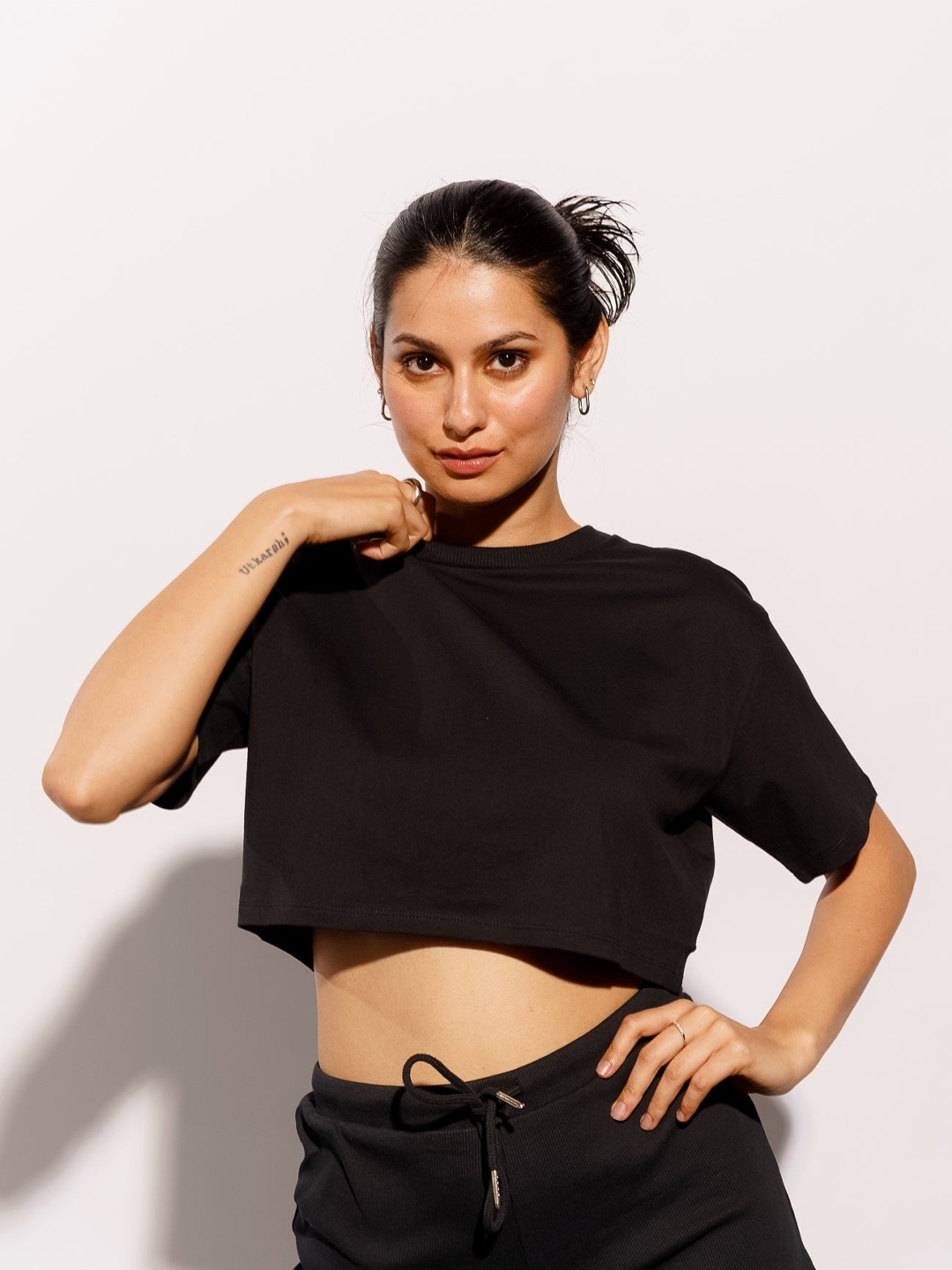 

FREAKINS Black Cotton Boxy Crop Top
