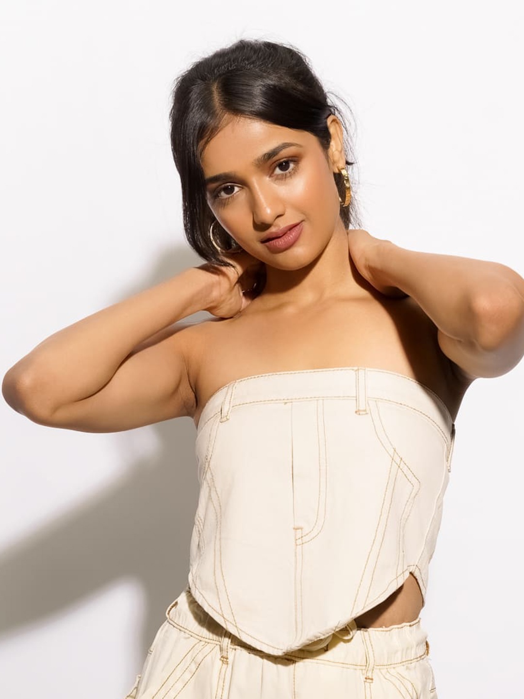 

FREAKINS Off White Hestex Off-Shoulder Pure Cotton Cropped Denim Tube Top