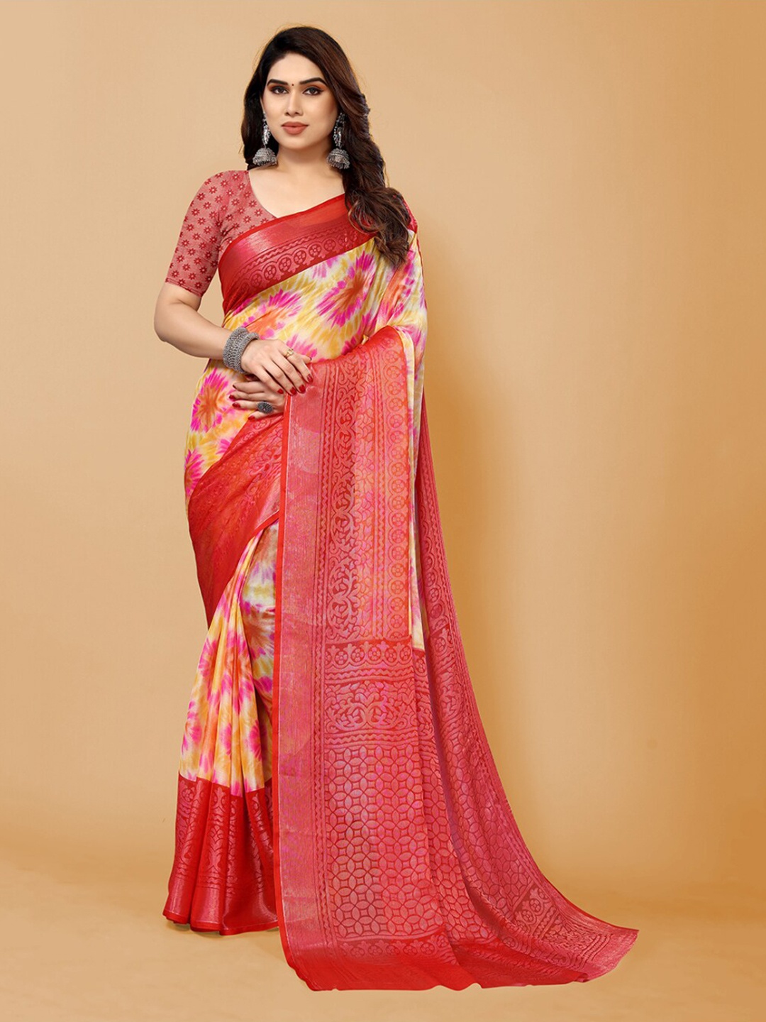 

FABMORA Tie and Dye Zari Saree, Red