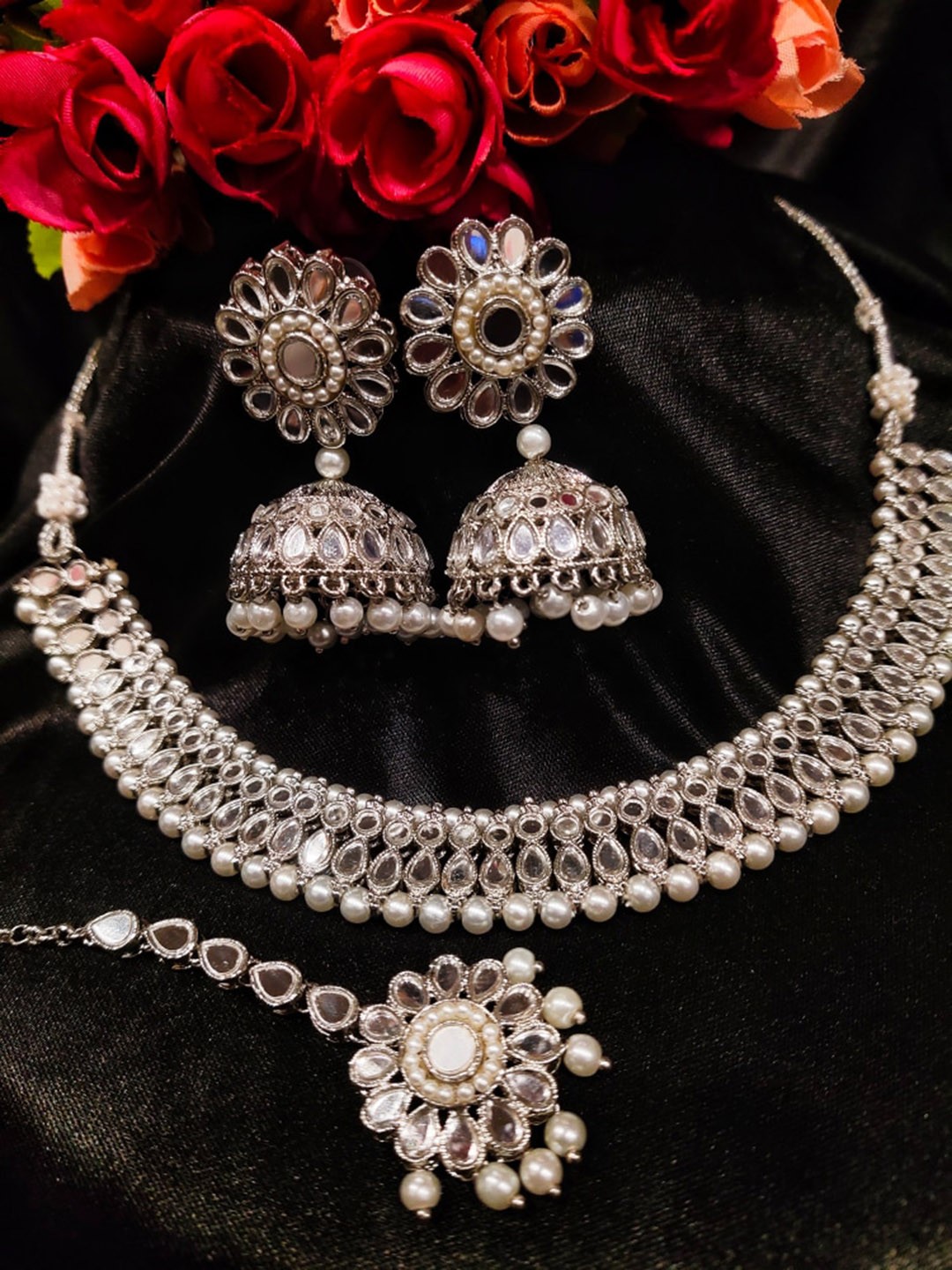 

FEMMIBELLA Silver-Plated Necklace and Earrings With Maang Tika