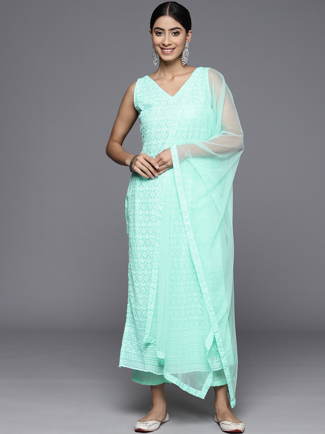 

Libas Women Floral Embroidered High Slit Chikankari Kurta with Trousers & With Dupatta, Sea green