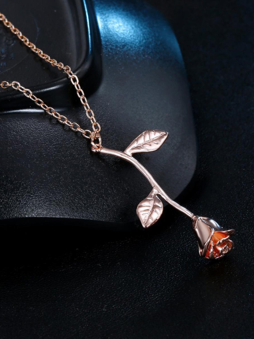 

MYKI Stainless Steel Rose Gold Plated Floral Pendant Chain