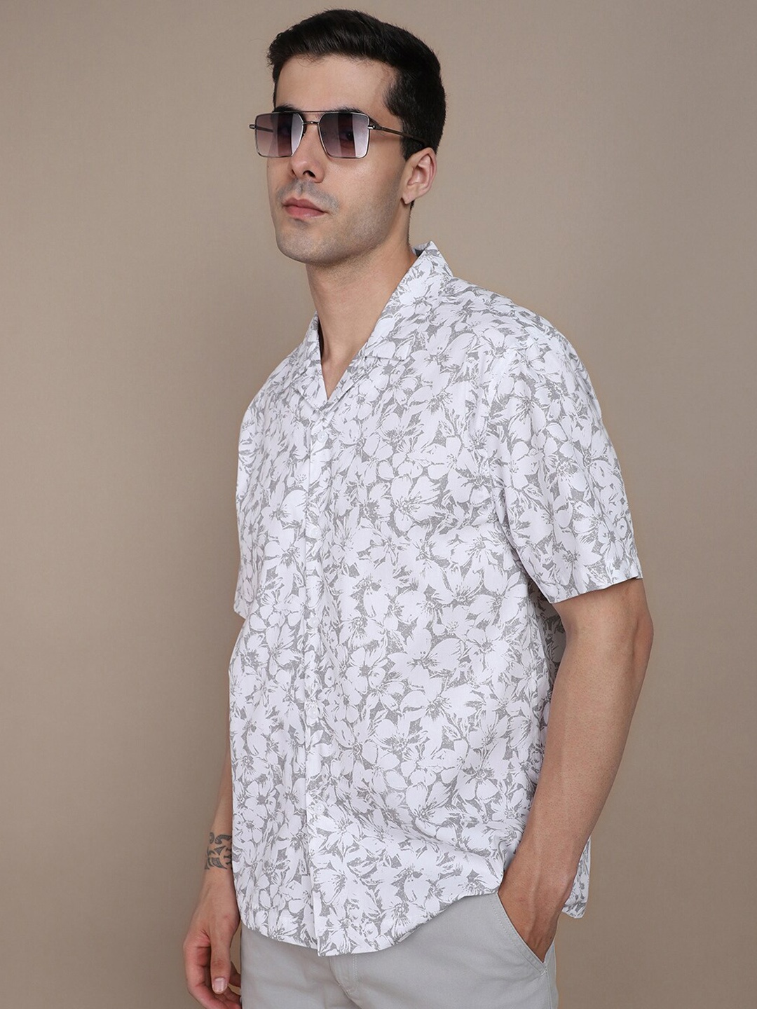 

Dennis Lingo Floral Printed Cotton Opaque Casual Shirt, White