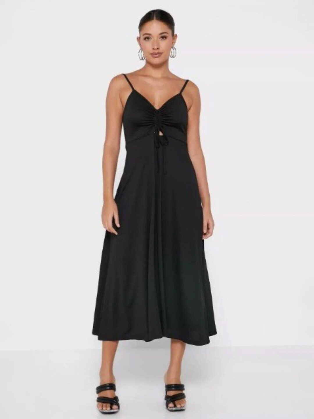 

Styched Sweetheart Neck Ruched Fit & Flare Midi Dress, Black