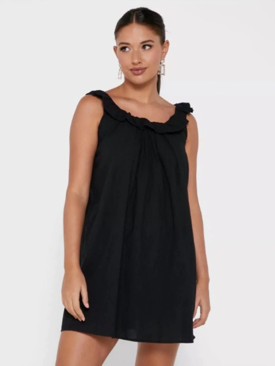 

Styched Round Neck Ruffled A-Line Mini Dress, Black