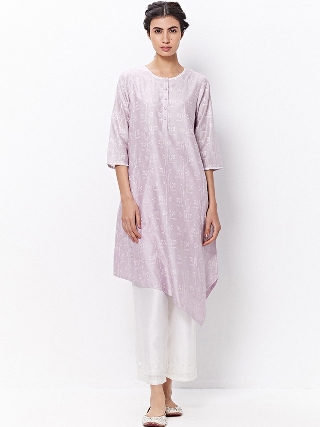 

Ancestry Floral Printed Embroidered Flared Sleeves Silk A-Line Kurta, Lavender