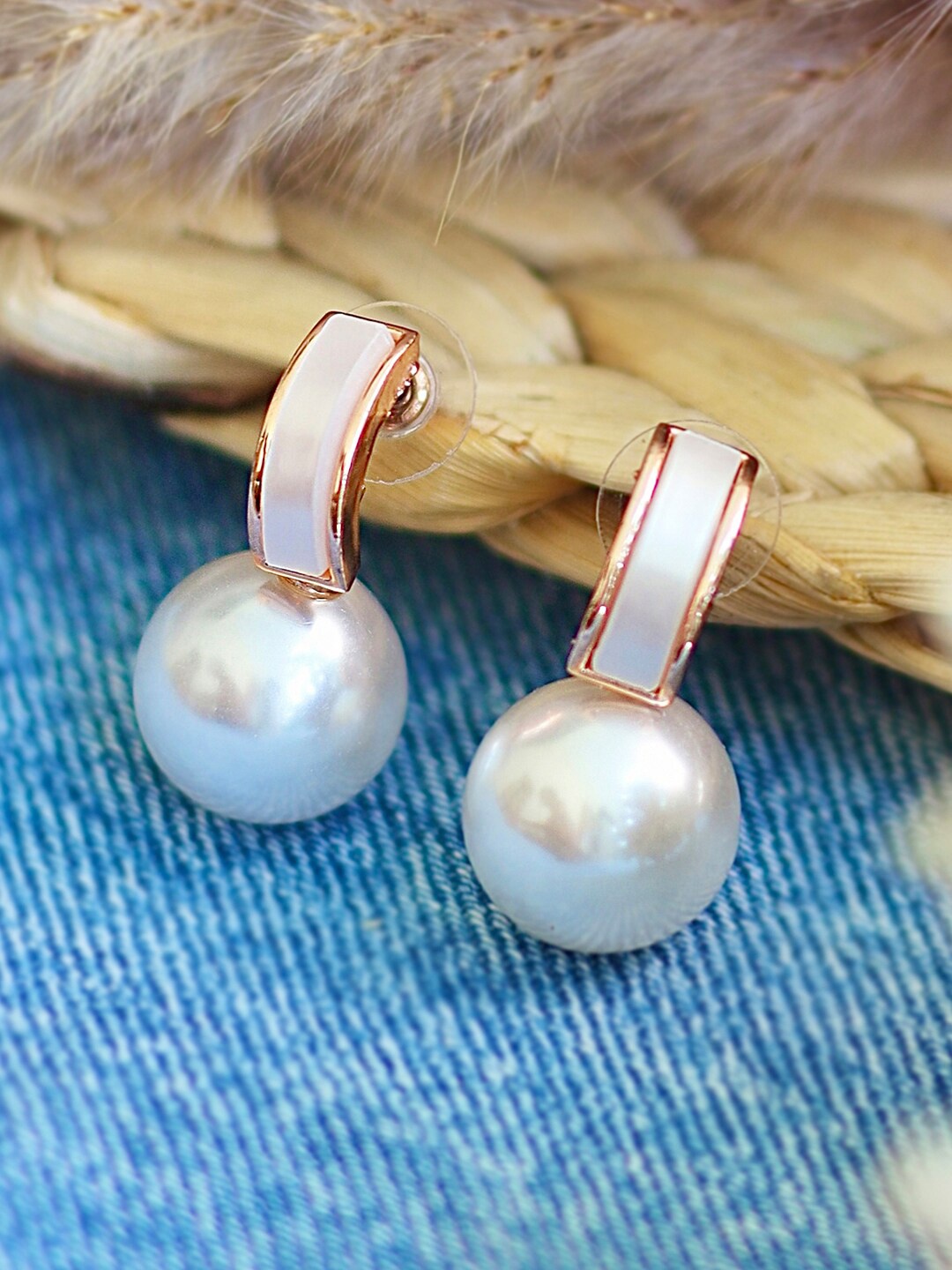

Ayesha Rose Gold-Plated Pearl Studs Earrings