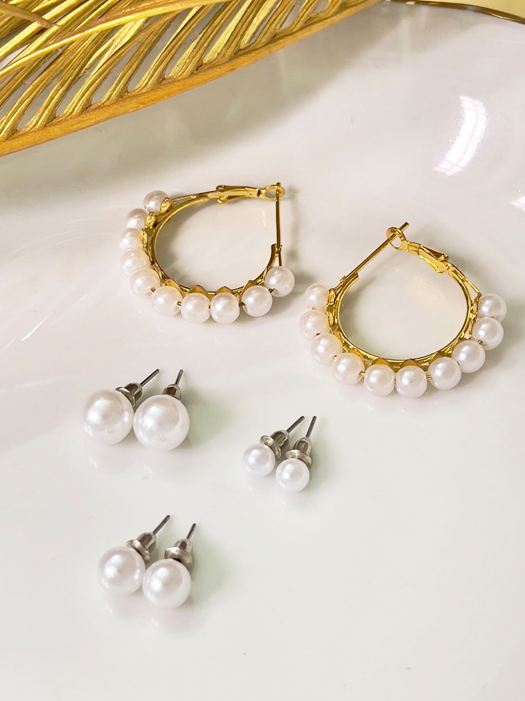 

Ayesha Set Of 4 Pearl Studs Gold-Plated Contemporary Hoop Earrings